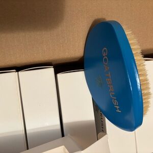 Best goat brush blue